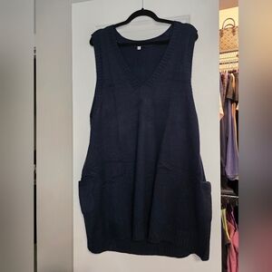 Navy Blue Sleeveless Sweater Vest